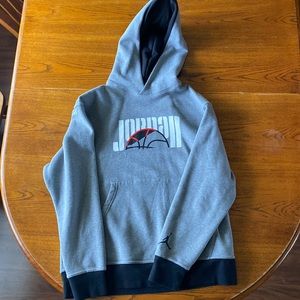 L Nike Jordan Hoodie